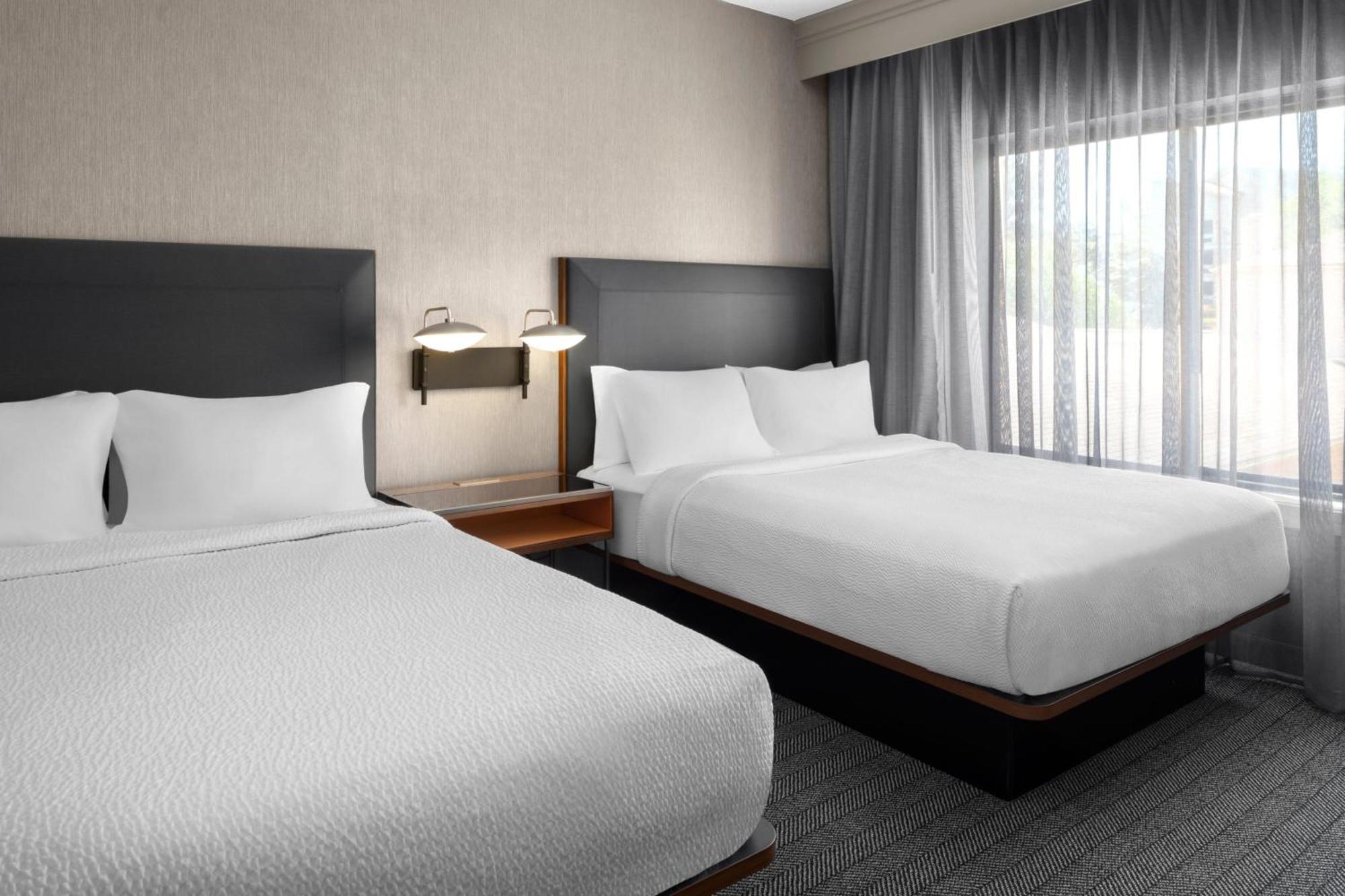 Courtyard By Marriott Little Rock West Hotel Bagian luar foto