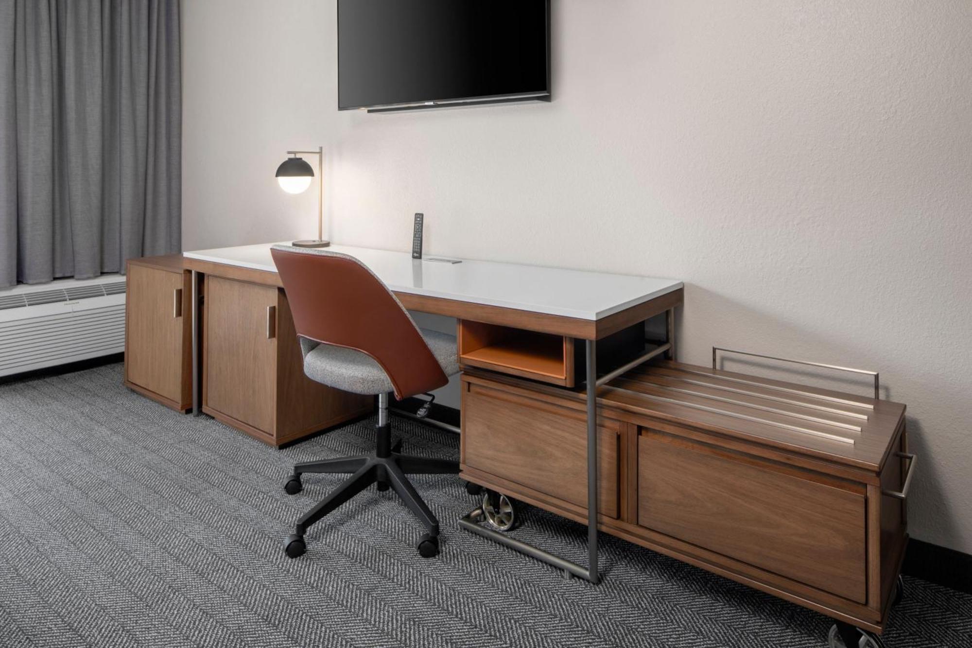 Courtyard By Marriott Little Rock West Hotel Bagian luar foto