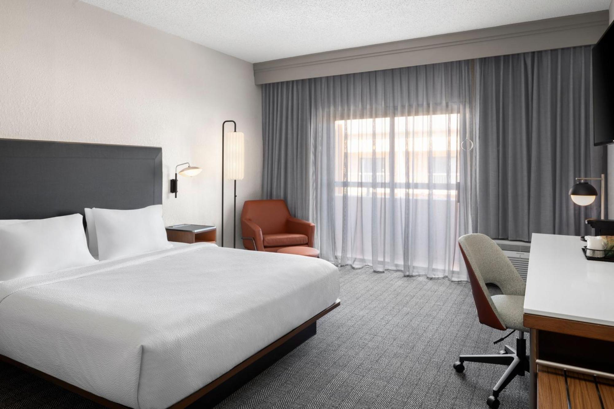 Courtyard By Marriott Little Rock West Hotel Bagian luar foto